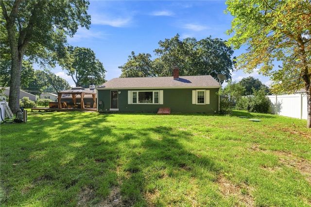 95 Thomas Leighton Boulevard, Cumberland, RI 02864