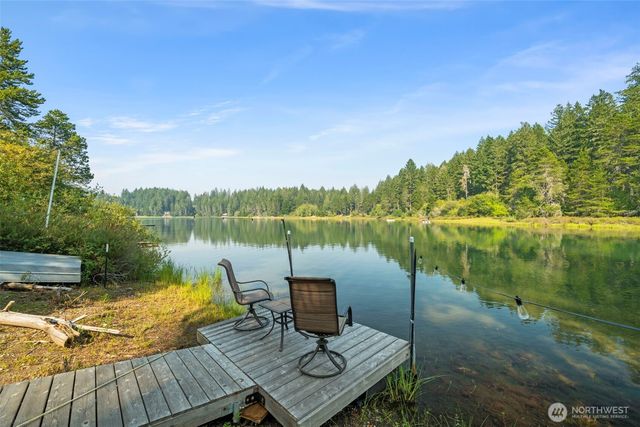 15701 Wright Bliss Rd NW, Gig Harbor, WA 98329