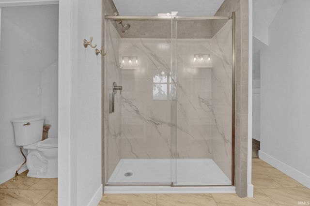 8937 E 300 South, Greentown, IN 46936