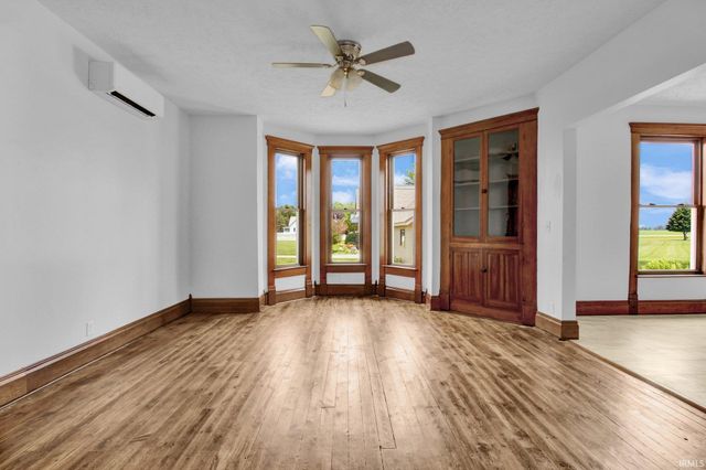 8937 E 300 South, Greentown, IN 46936