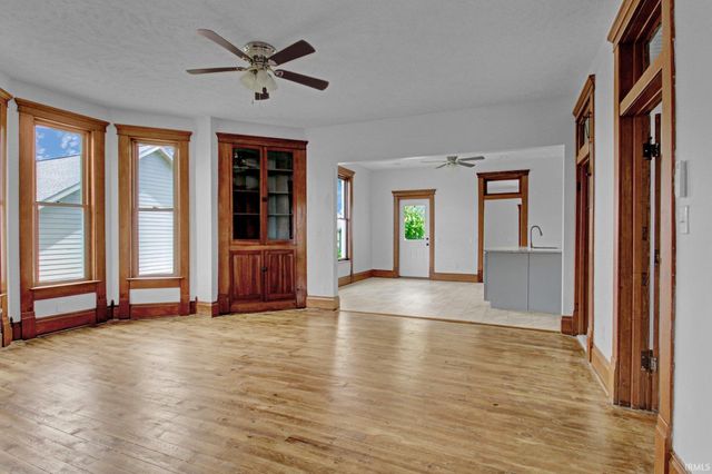 8937 E 300 South, Greentown, IN 46936