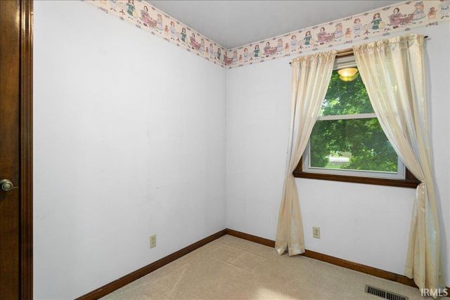 201 S Broadview Circle, Princeton, IN 47670