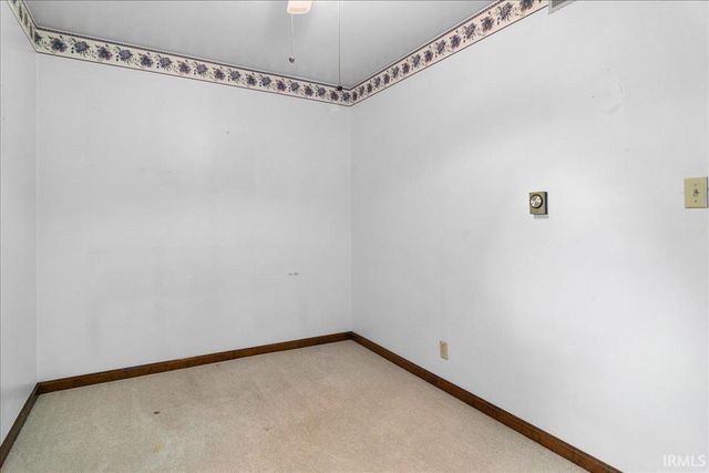 201 S Broadview Circle, Princeton, IN 47670