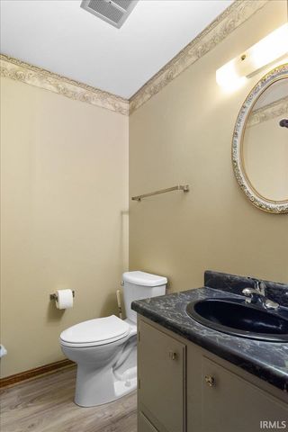 201 S Broadview Circle, Princeton, IN 47670