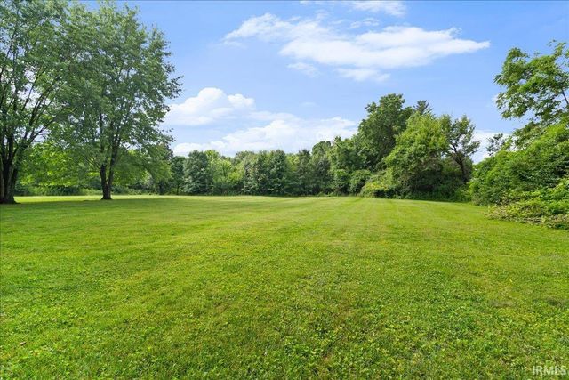 201 S Broadview Circle, Princeton, IN 47670