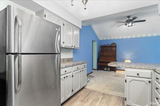 201 S Broadview Circle, Princeton, IN 47670