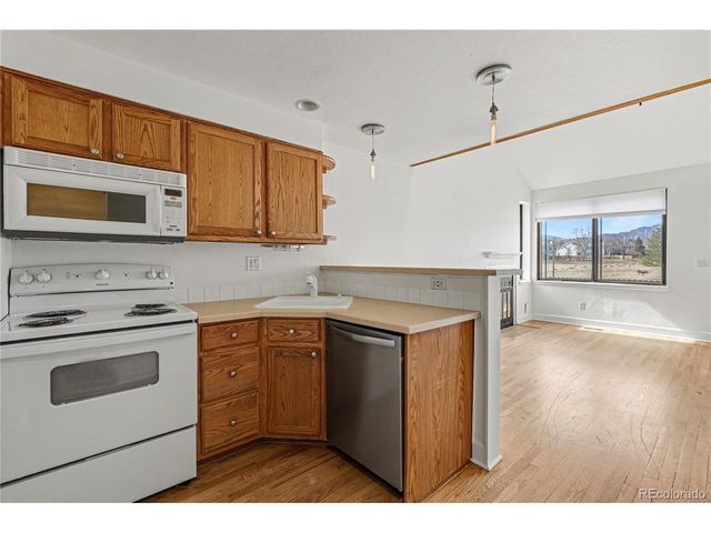 297 S Taft Ct 44, Louisville, CO 80027