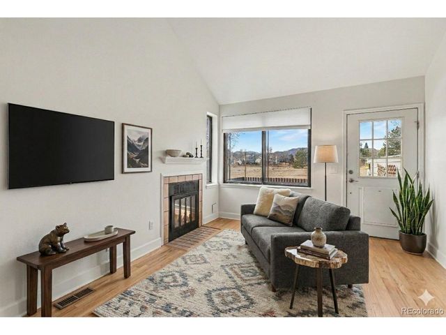 297 S Taft Ct 44, Louisville, CO 80027