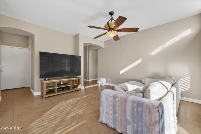 1650 S CRISMON Road 13, Mesa, AZ 85209