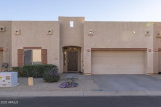 1650 S CRISMON Road 13, Mesa, AZ 85209