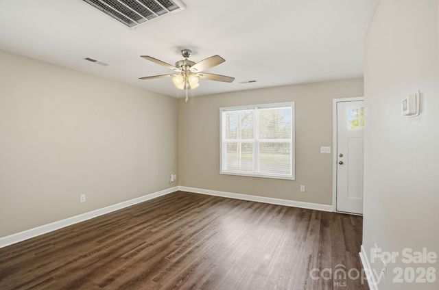 64 Hawthorne Street SW, Concord, NC 28027