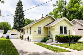 1526 9th Avenue S, Fargo, ND 58103
