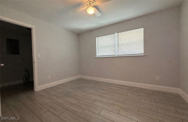 1315 NE Pine Island LN, Cape Coral, FL 33909