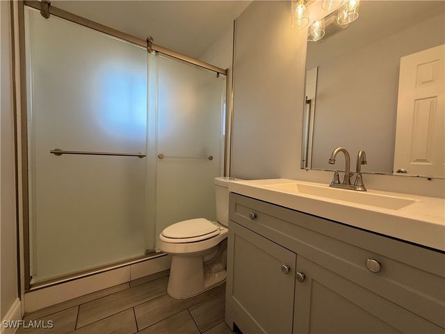 1315 NE Pine Island LN, Cape Coral, FL 33909