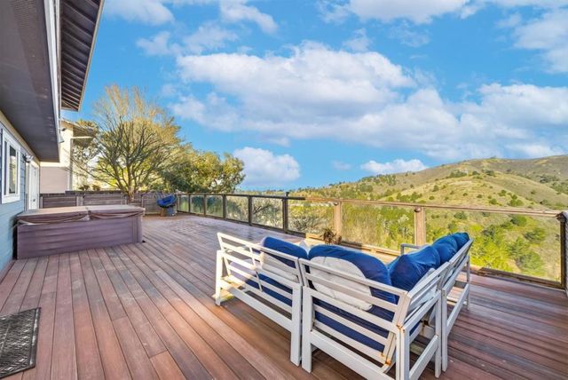 63 Kathleen Court, Pacifica, CA 94044