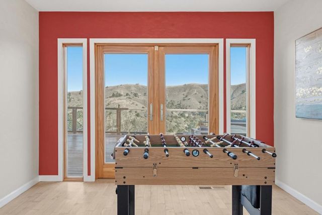 63 Kathleen Court, Pacifica, CA 94044