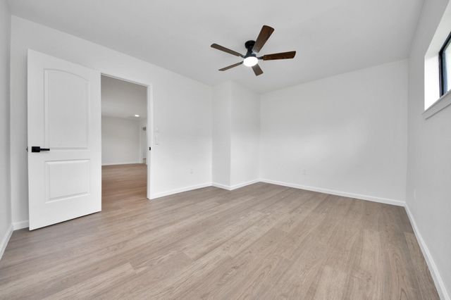 6522 Belarbor Street, Houston, TX 77087