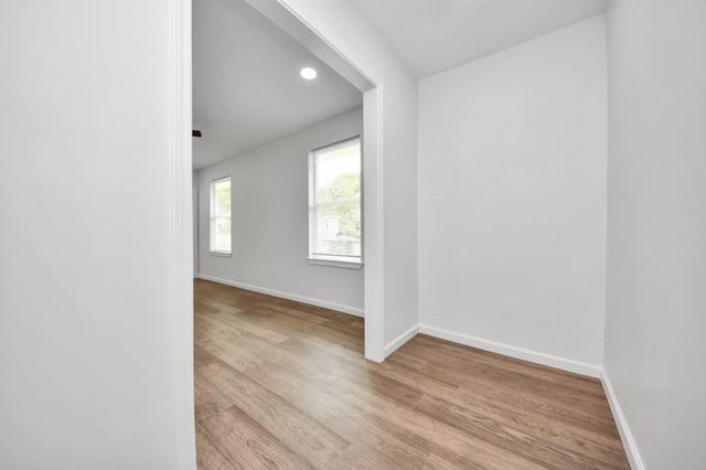 6522 Belarbor Street, Houston, TX 77087