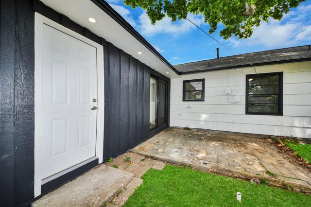 6522 Belarbor Street, Houston, TX 77087