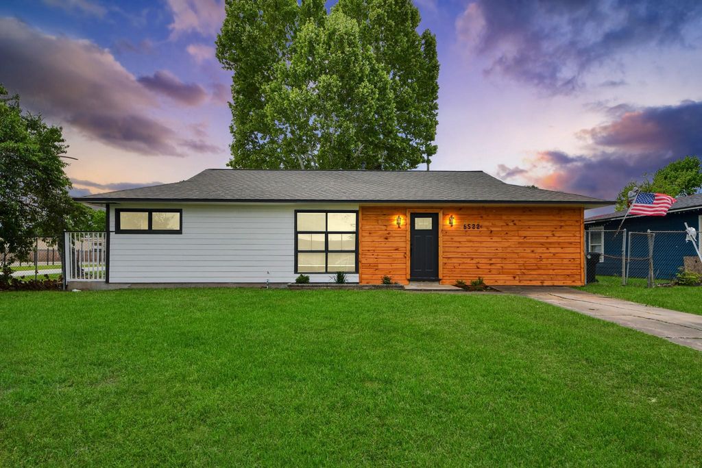 6522 Belarbor Street, Houston, TX 77087