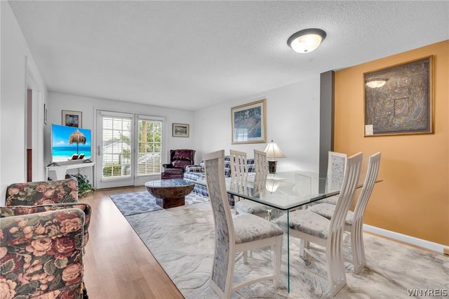 9 Tralee Terr, Amherst, NY 14051