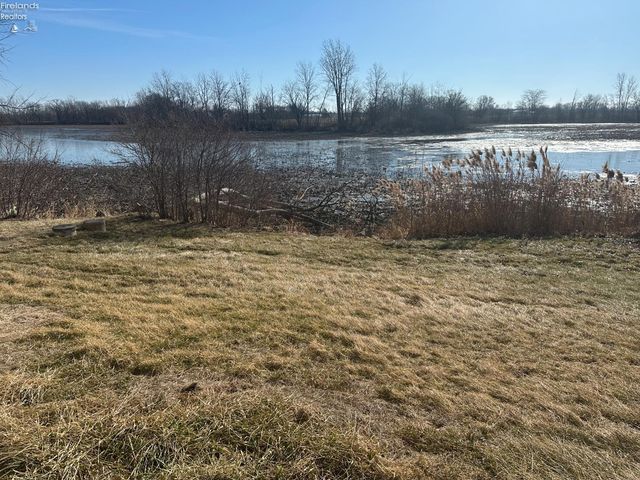 N 4103 Sr 53, Fremont, OH 43420