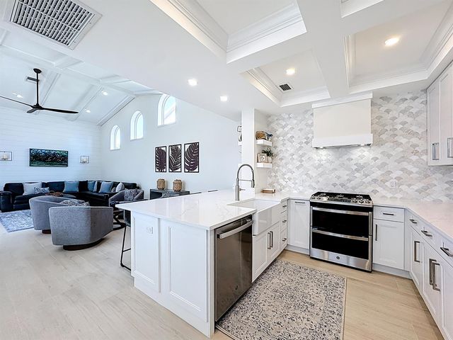 208 River Walk, Fort Pierce, FL 34949