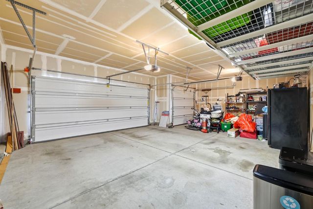 2079 Coffee Creek Way, Plumas Lake, CA 95961