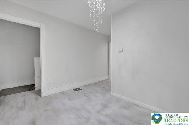 312 South Jackson Street, Pottsville, PA 17901