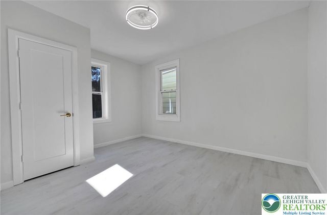 312 South Jackson Street, Pottsville, PA 17901