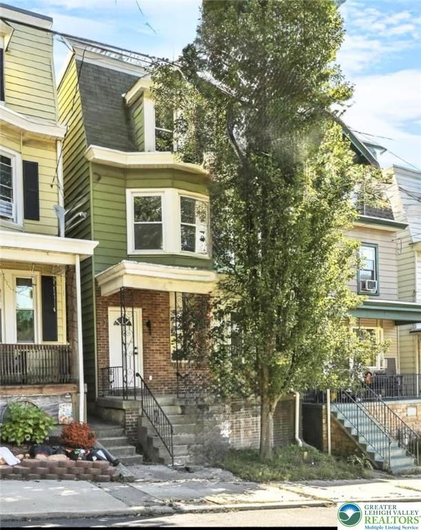 312 South Jackson Street, Pottsville, PA 17901