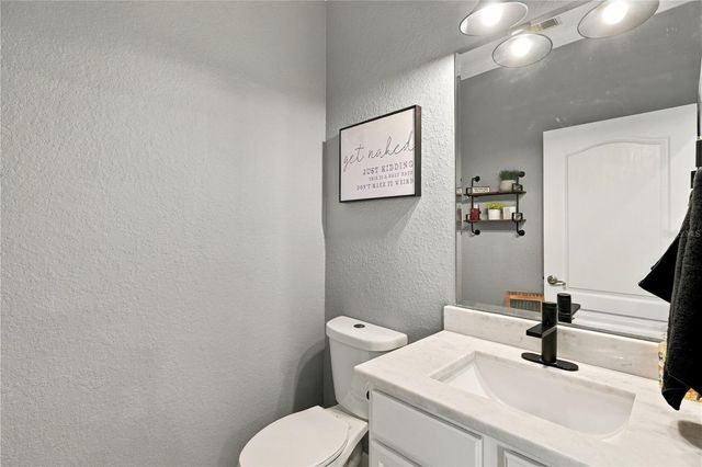 17404 CHATEAU PINE WAY, Clermont, FL 34711
