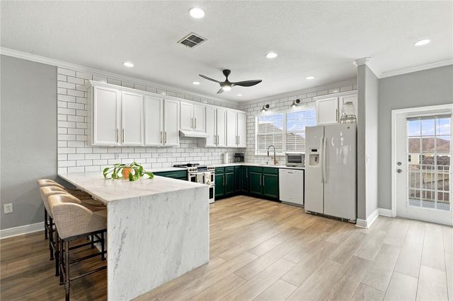 17404 CHATEAU PINE WAY, Clermont, FL 34711