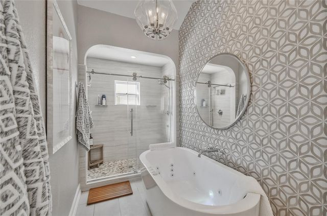 467 31ST AVENUE N, St Petersburg, FL 33704