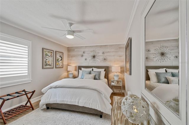 467 31ST AVENUE N, St Petersburg, FL 33704