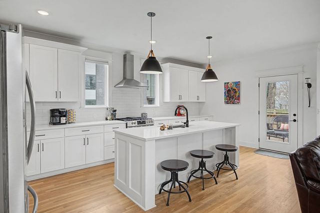 1517 Jones Ave, Nashville, TN 37207