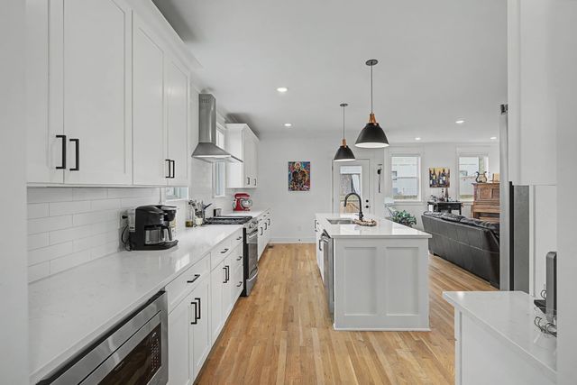 1517 Jones Ave, Nashville, TN 37207
