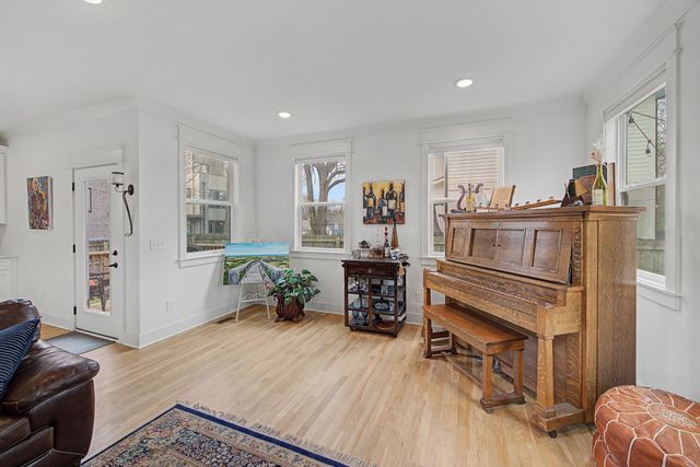 1517 Jones Ave, Nashville, TN 37207