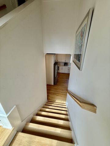 1517 Jones Ave, Nashville, TN 37207