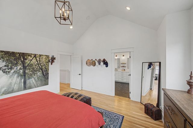 1517 Jones Ave, Nashville, TN 37207