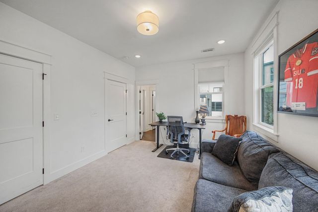 1517 Jones Ave, Nashville, TN 37207
