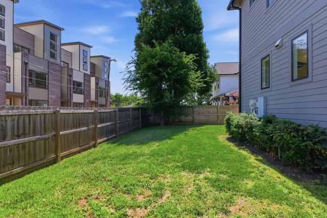 1517 Jones Ave, Nashville, TN 37207