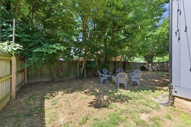 1517 Jones Ave, Nashville, TN 37207