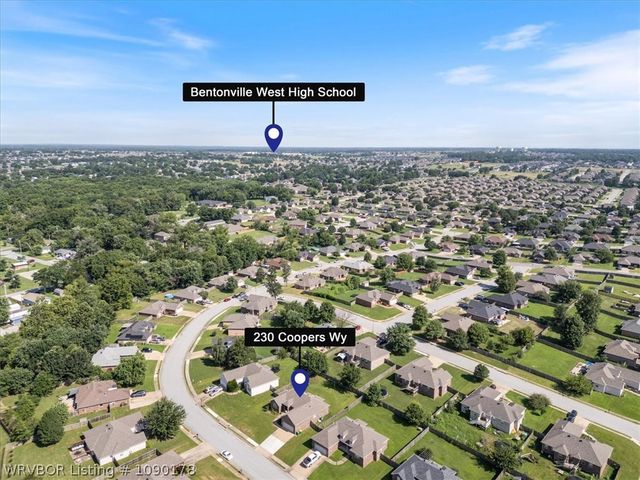 230 Coopers, Centerton, AR 72719
