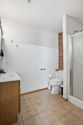 9448 N 2020 Road, Hammon, OK 73650