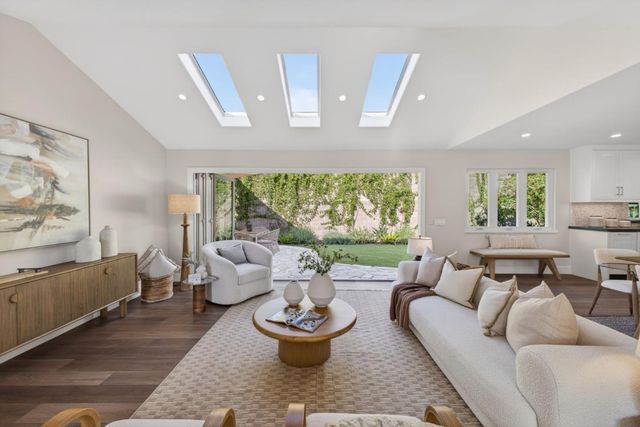 2705 Ramos Court, Mountain View, CA 94040