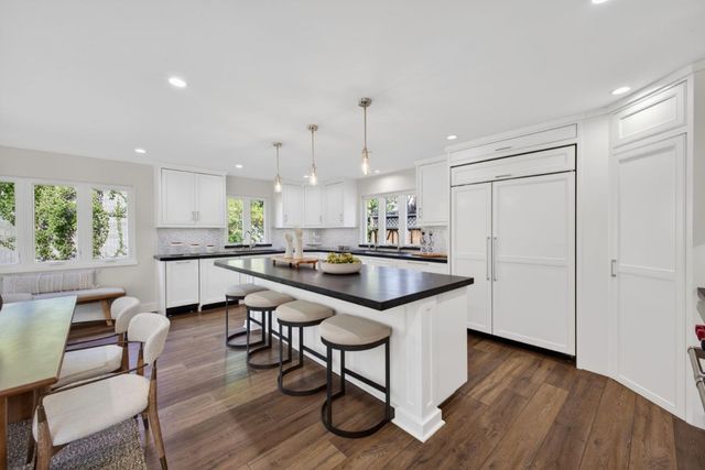 2705 Ramos Court, Mountain View, CA 94040