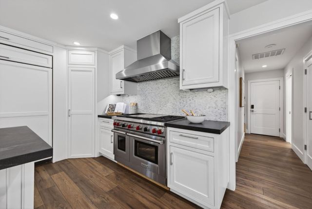 2705 Ramos Court, Mountain View, CA 94040