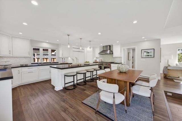 2705 Ramos Court, Mountain View, CA 94040