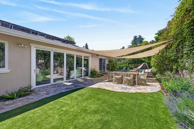 2705 Ramos Court, Mountain View, CA 94040